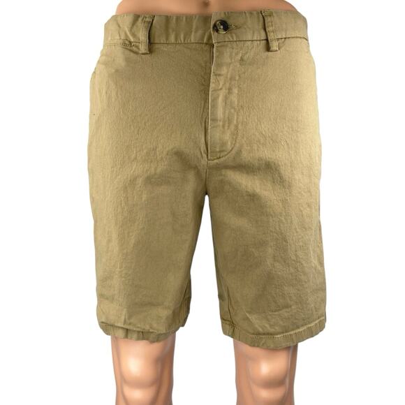Old Navy Built in Flex Green Khaki Ultimate Slim Straight Leg Chino Shorts 31 - Picture 1 of 5